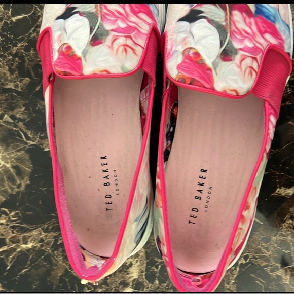 Ted Baker THFIA Floral shoe - Picture 4 of 6